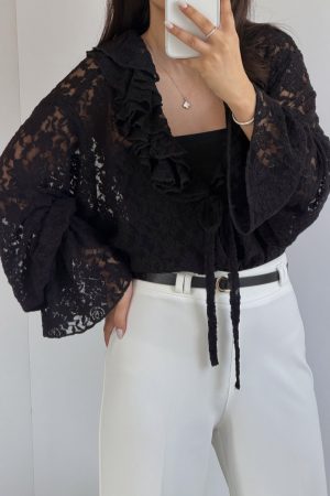 شومیز دانتل مشکی عروسکی
