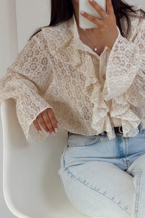 شومیز دانتل حلزونی کرم